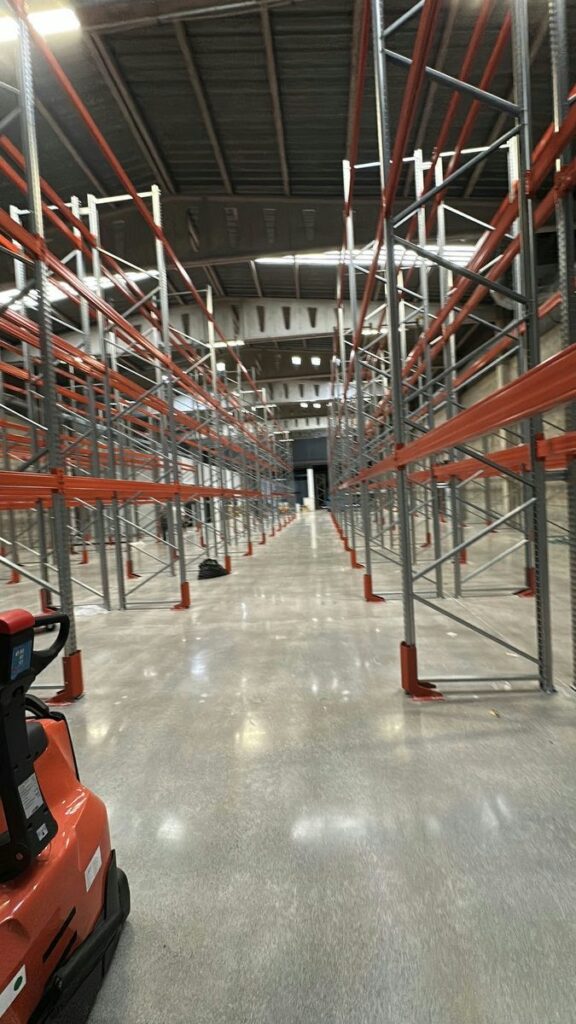 Cash & carry Horeca de 2.500 m2 a l'Hospitalet de Llobregat, projecte de Landmark