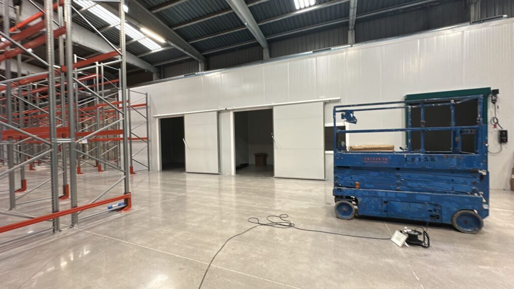 Cash & carry Horeca de 2.500 m2 a l'Hospitalet de Llobregat, projecte de Landmark